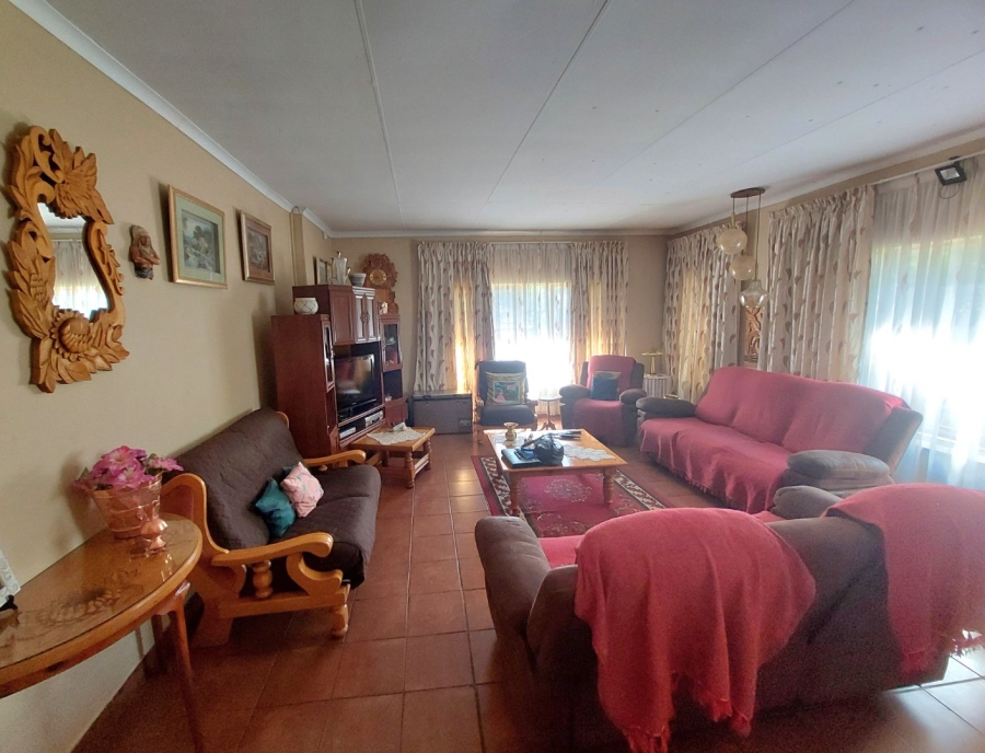 4 Bedroom Property for Sale in Elandsrand North West
